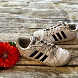 ⭐️CLASSIC ADIDAS